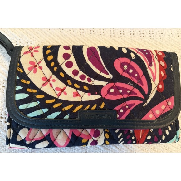 VERA BRADLEY TRIMMED WRISTLET WALLET   Preowned Painted Paisley - Picture 2 of 8